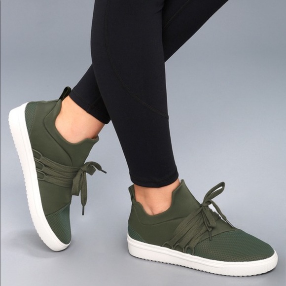 steve madden lancer sneaker olive